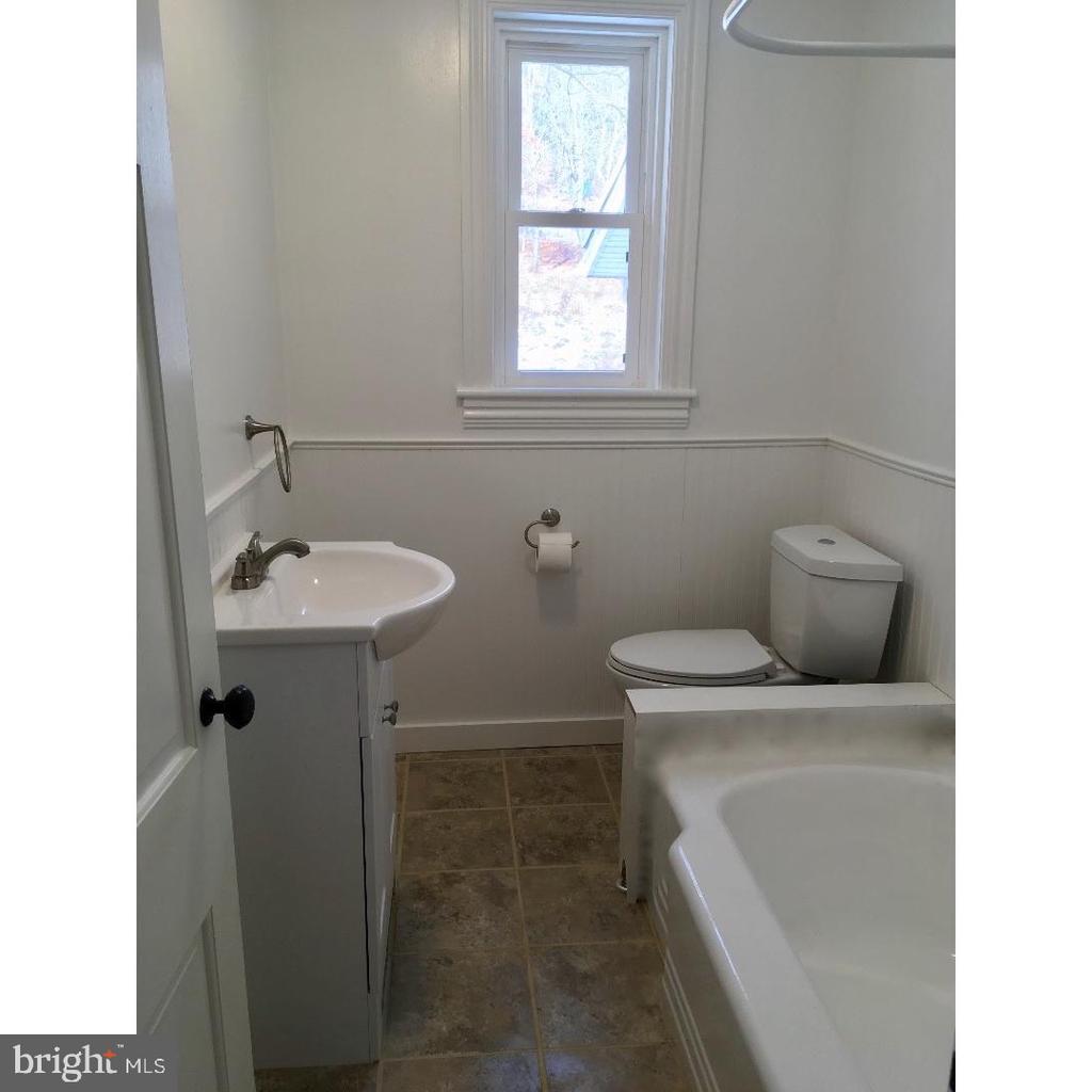 3175-B CHURCH STREET