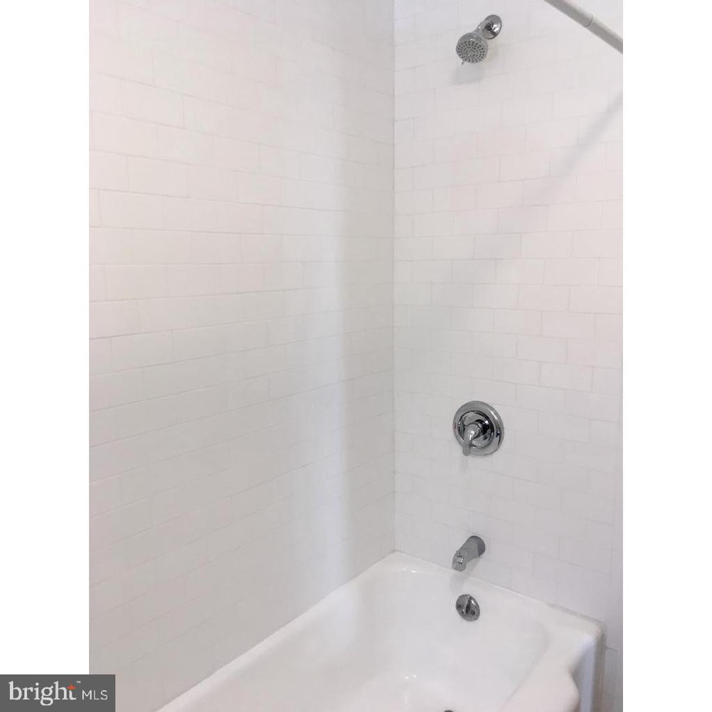 3175-B CHURCH STREET