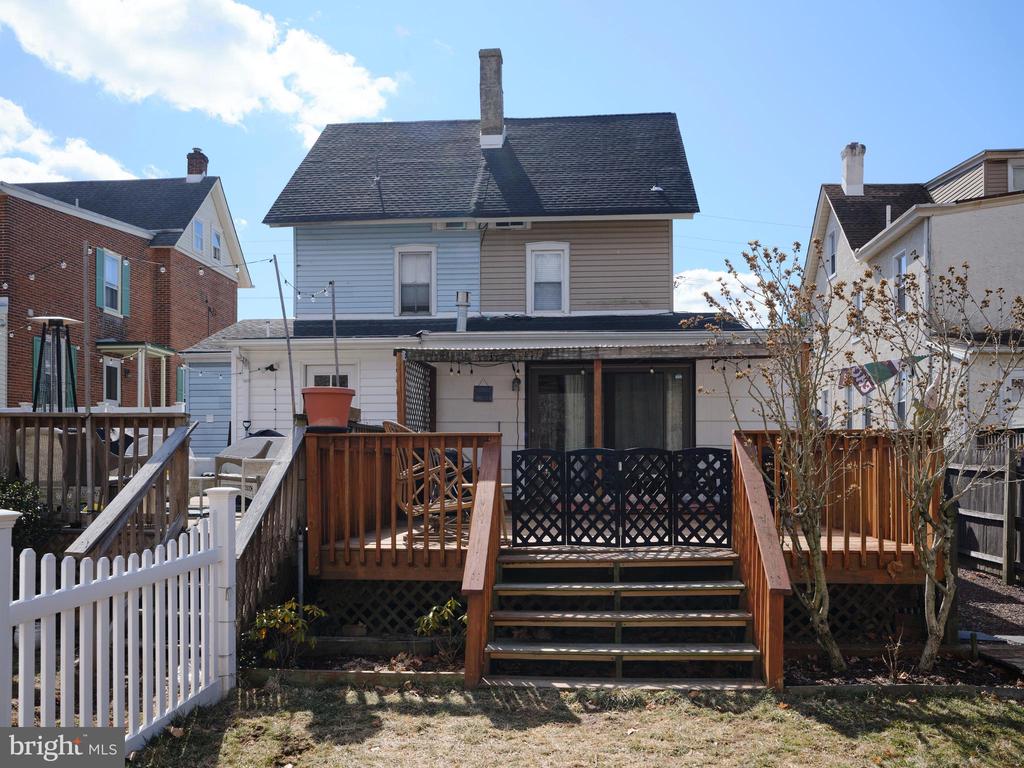 17 STERLING STREET