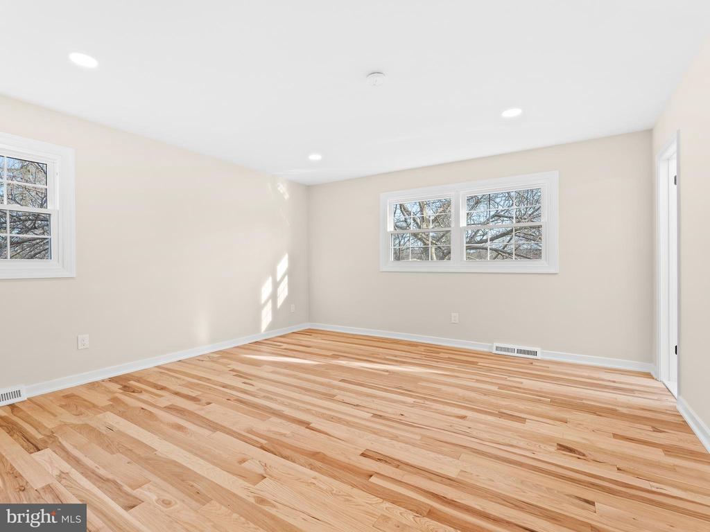 972 ROELOFFS ROAD