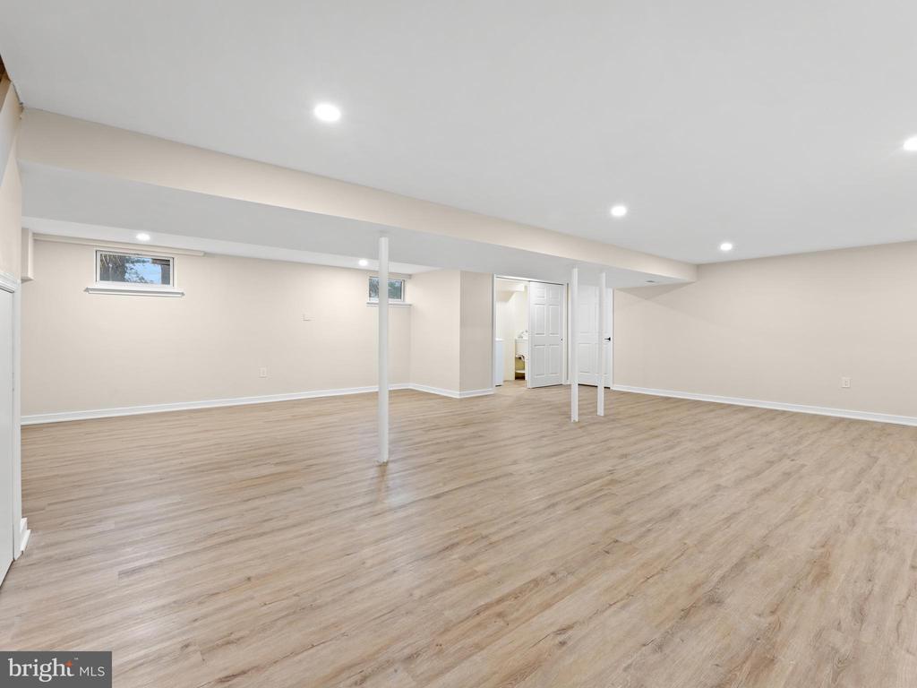 972 ROELOFFS ROAD