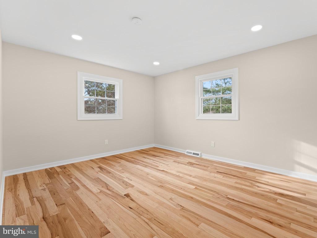 972 ROELOFFS ROAD
