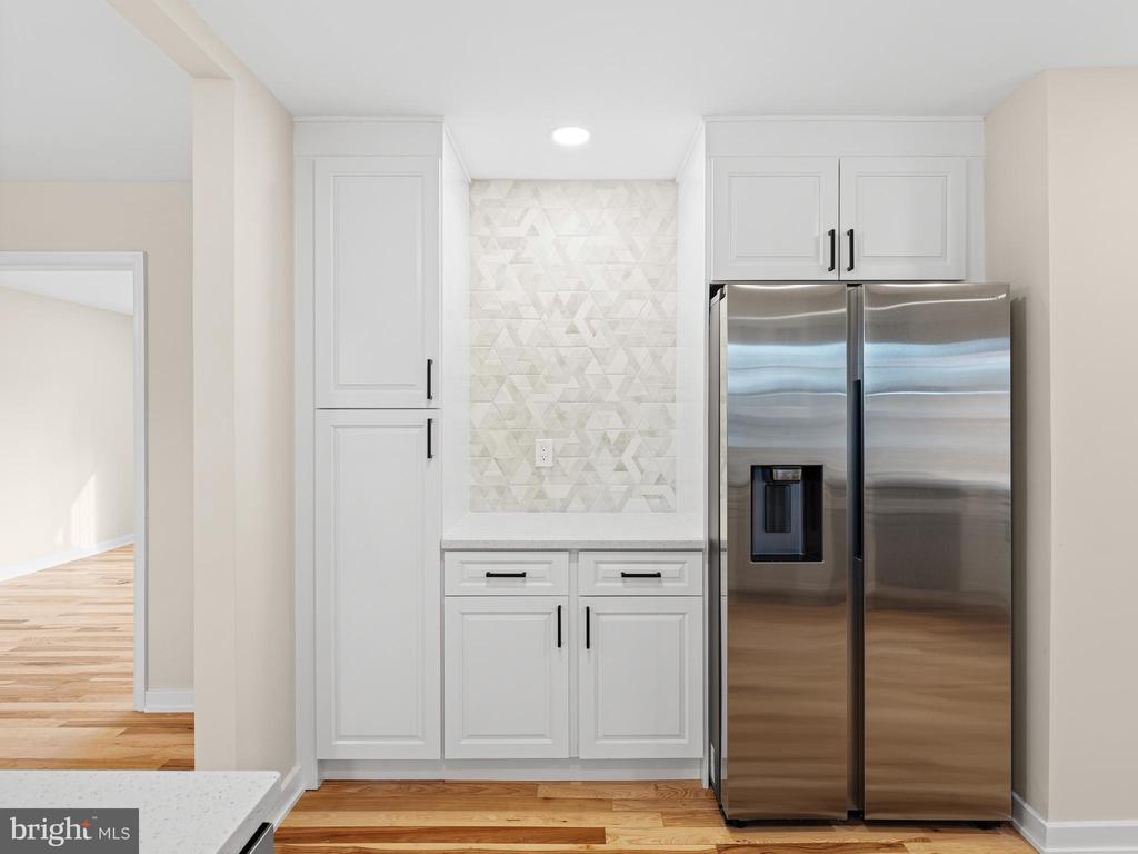 972 ROELOFFS ROAD
