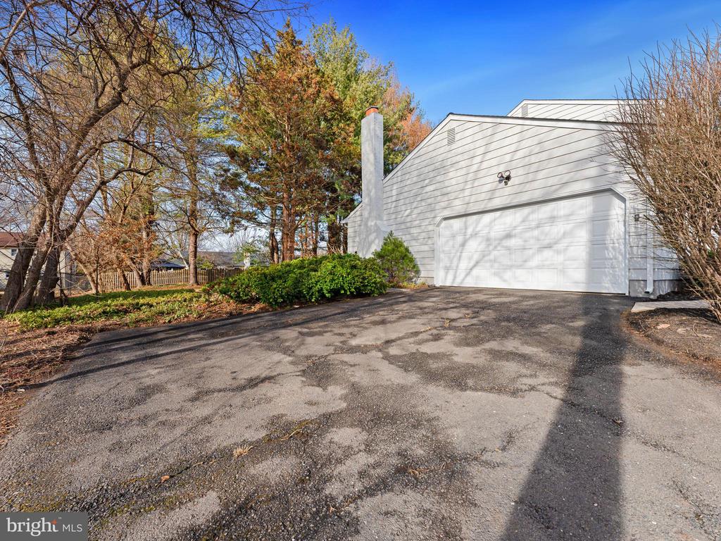 972 ROELOFFS ROAD