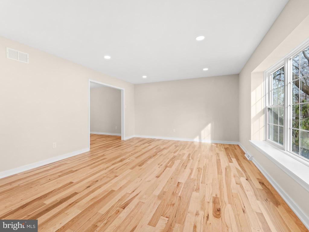 972 ROELOFFS ROAD