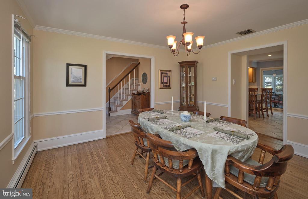 1280 TAYLORSVILLE ROAD