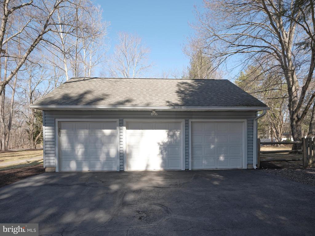 1280 TAYLORSVILLE ROAD