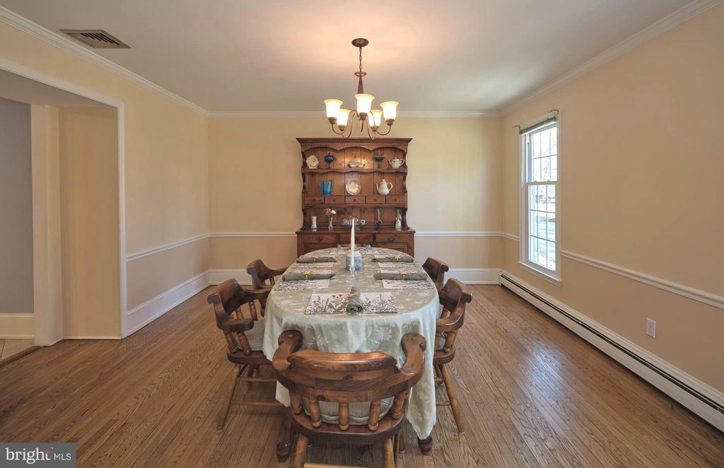 1280 TAYLORSVILLE ROAD