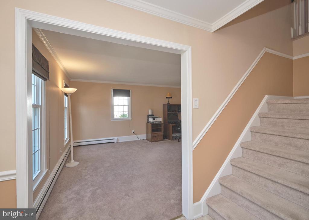 1280 TAYLORSVILLE ROAD
