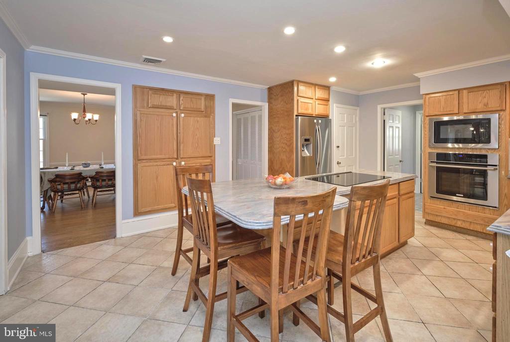 1280 TAYLORSVILLE ROAD
