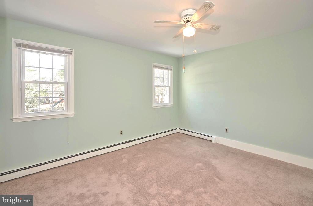 1280 TAYLORSVILLE ROAD