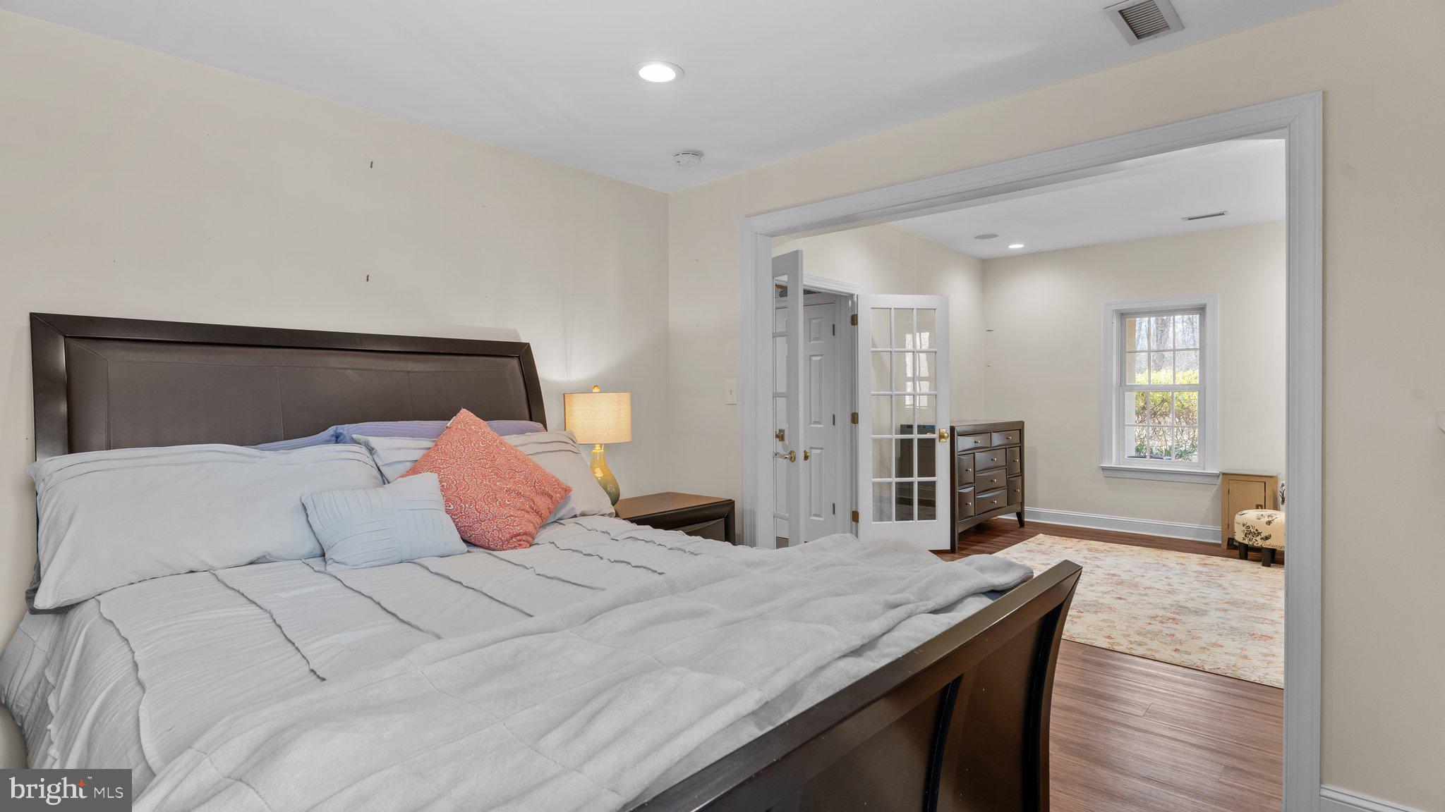17 GREENBRIAR CIRCLE
