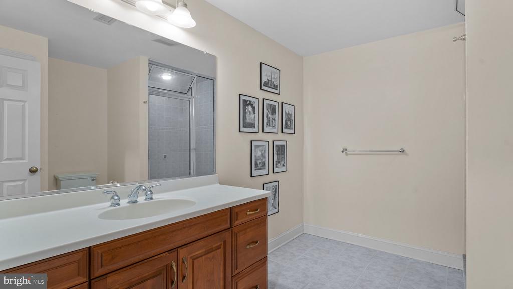 17 GREENBRIAR CIRCLE