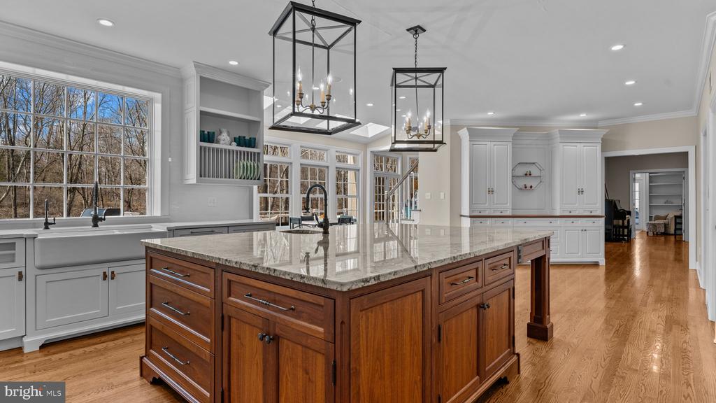 17 GREENBRIAR CIRCLE