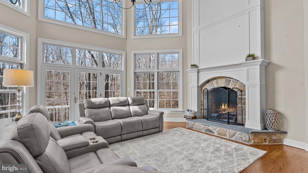 17 GREENBRIAR CIRCLE