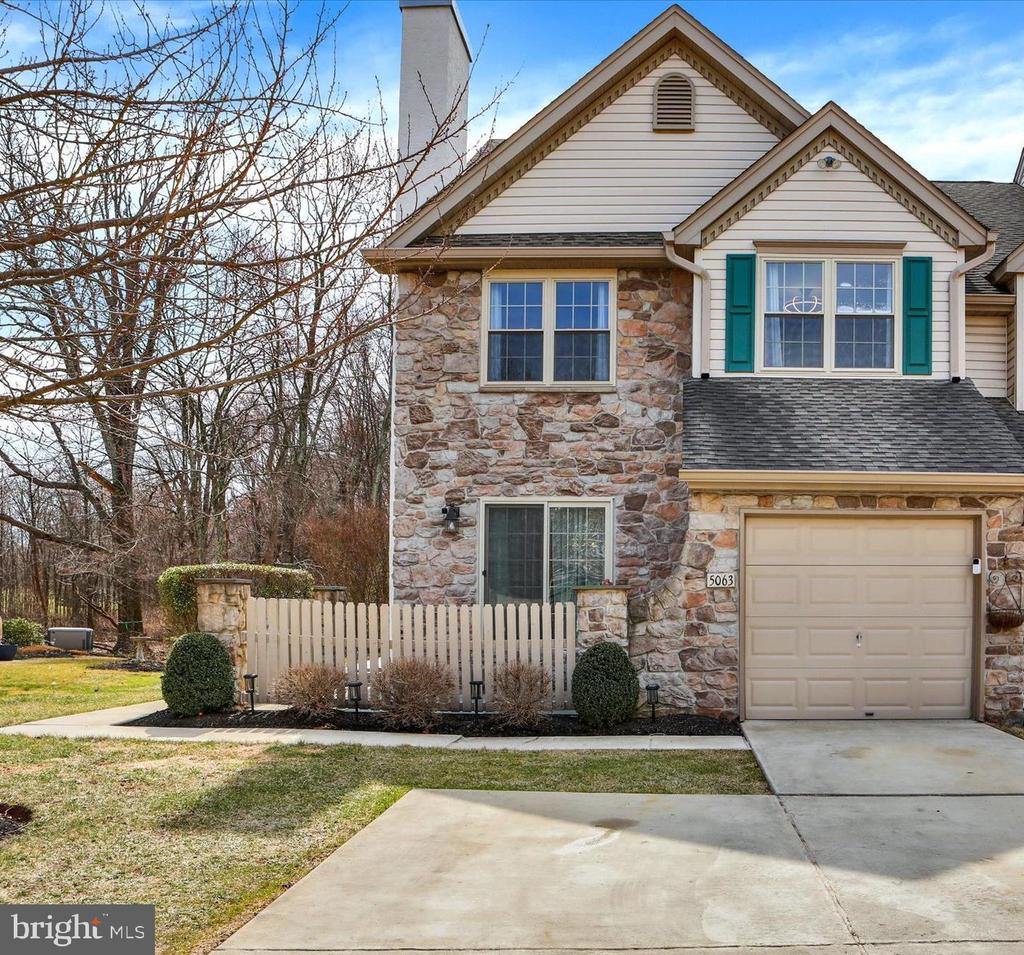 5063 ROSEWOOD DRIVE