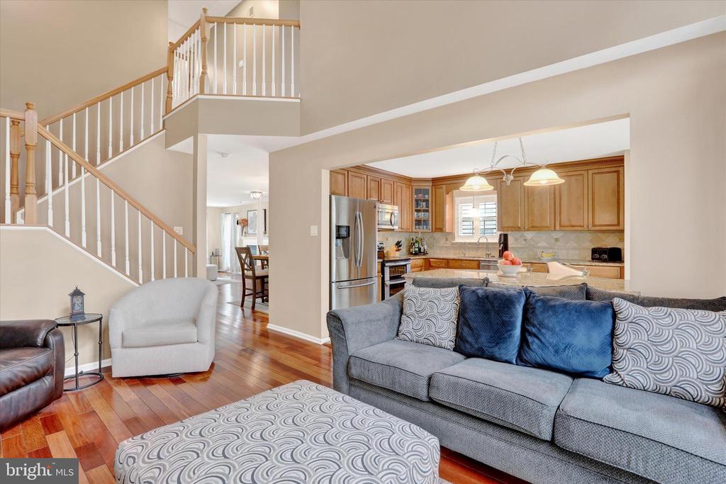 5063 ROSEWOOD DRIVE