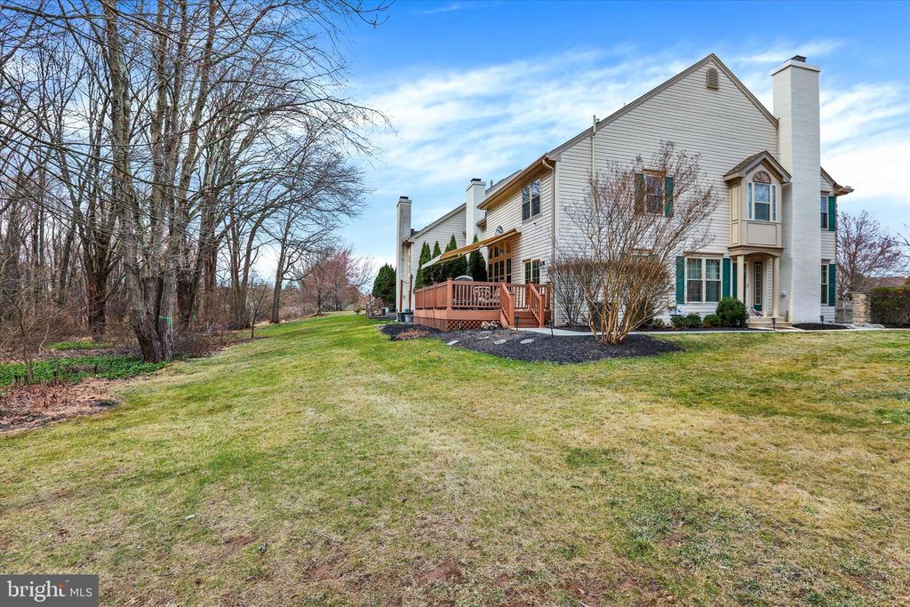 5063 ROSEWOOD DRIVE