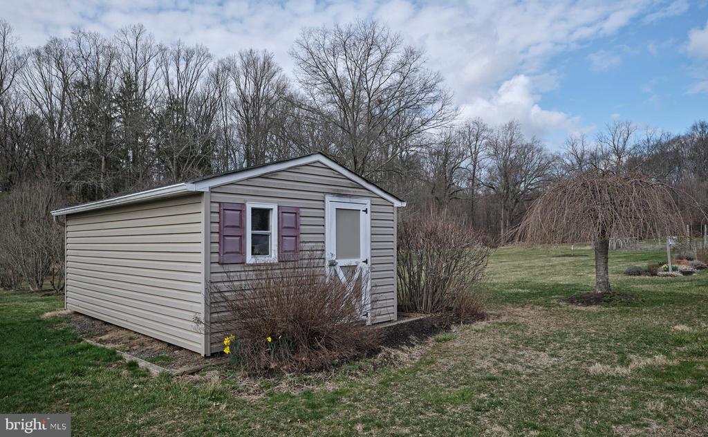 4902 ANDERSON ROAD