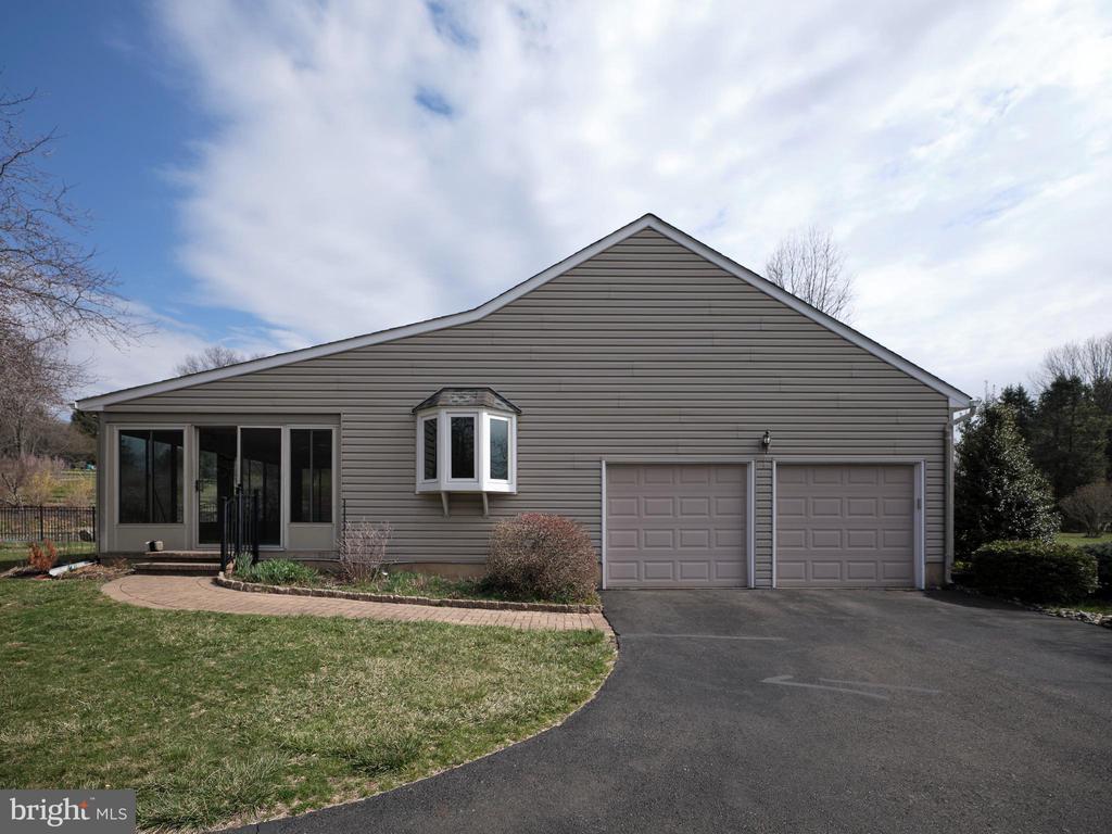 4902 ANDERSON ROAD