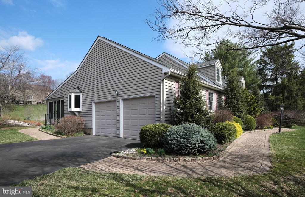 4902 ANDERSON ROAD