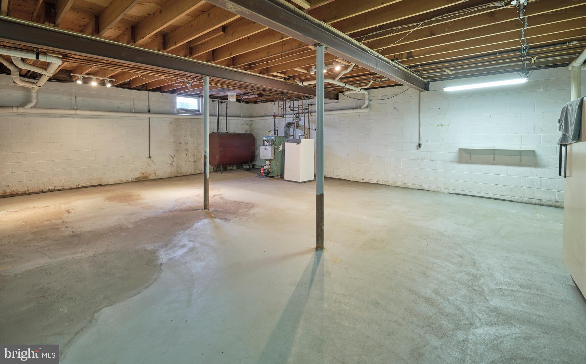 4902 ANDERSON ROAD