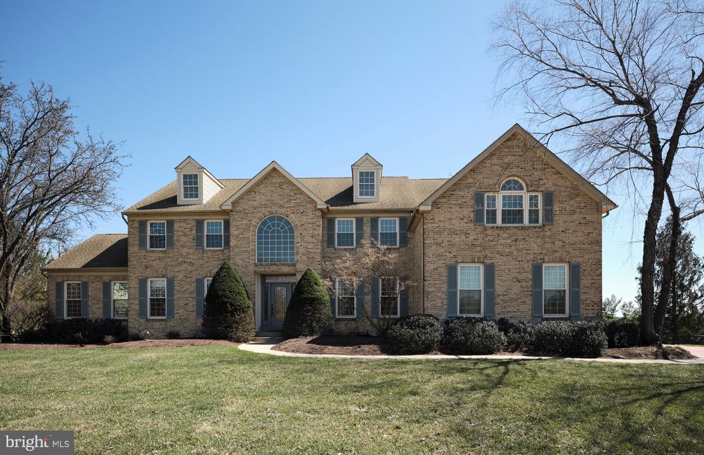4524 EVERVIEW DRIVE