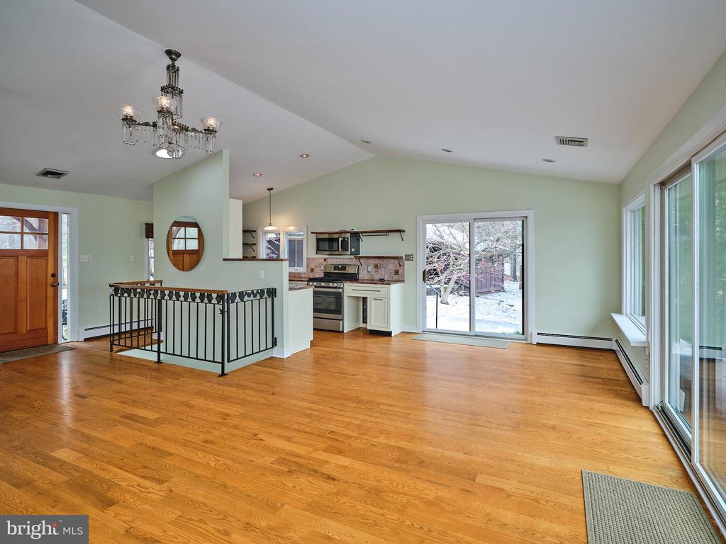 2946 COMFORT ROAD
