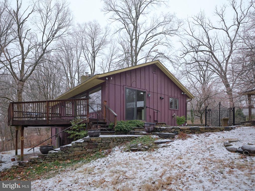 2946 COMFORT ROAD