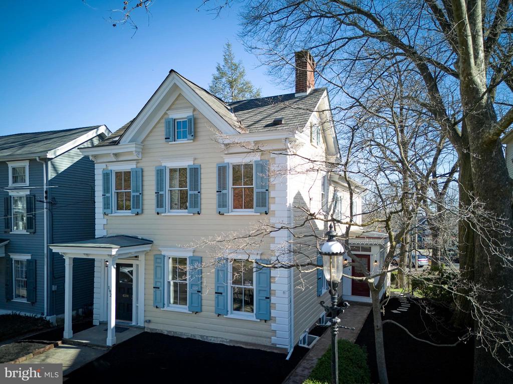 192 E STATE STREET