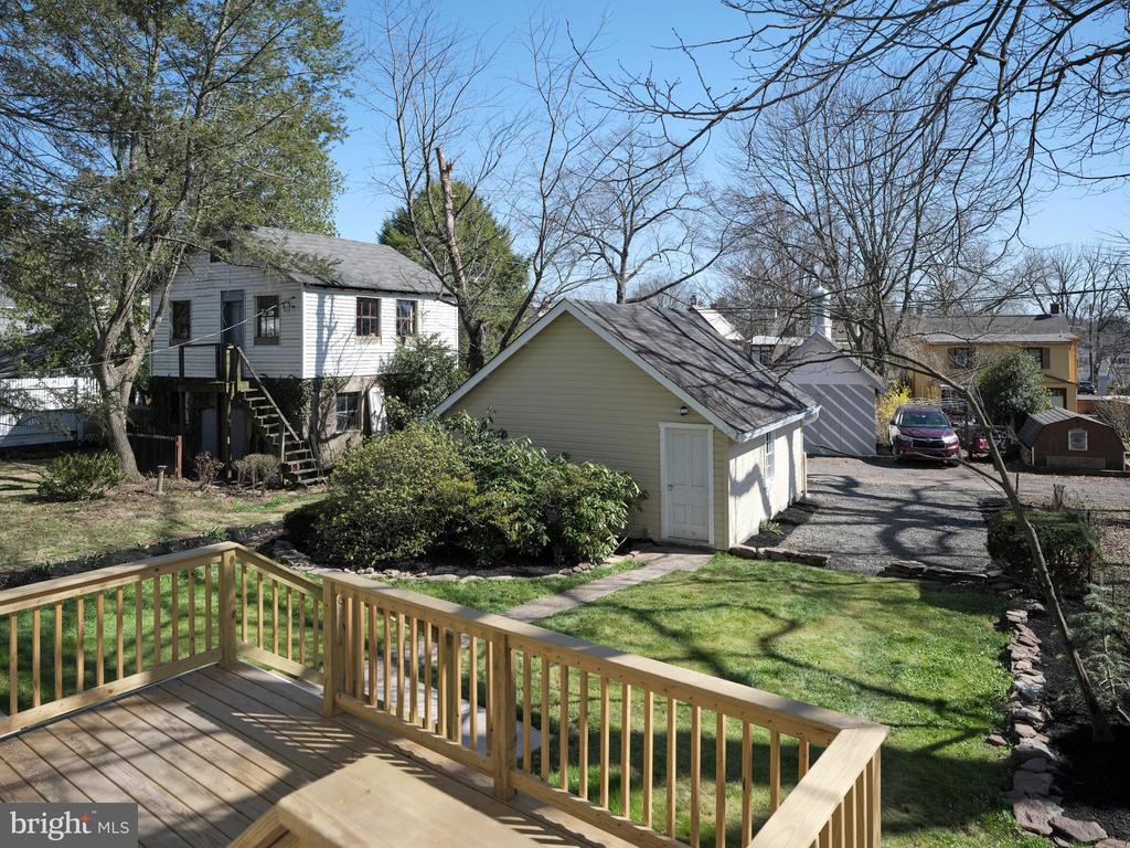 192 E STATE STREET