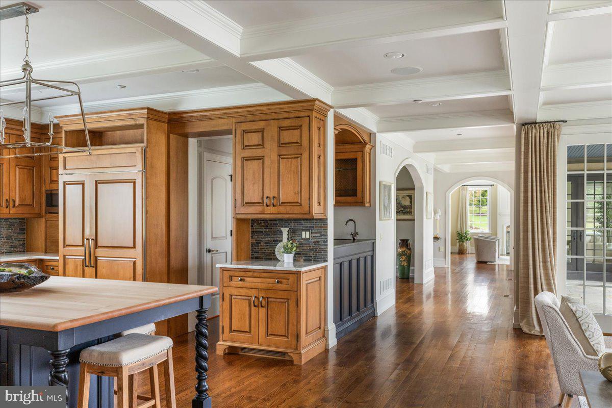 3516 WELLSFORD LANE