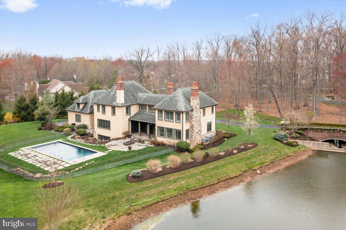 3516 WELLSFORD LANE