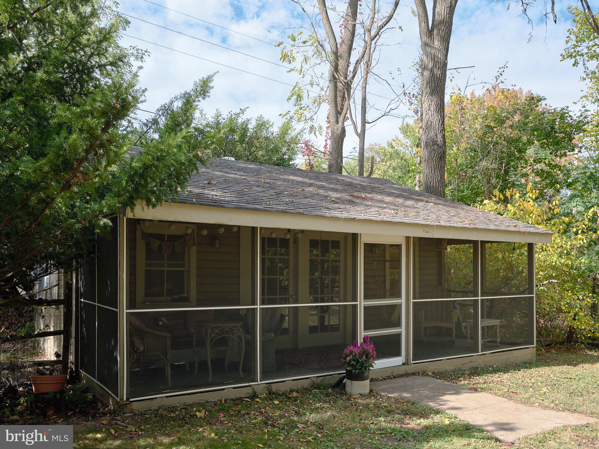5173 YORK ROAD