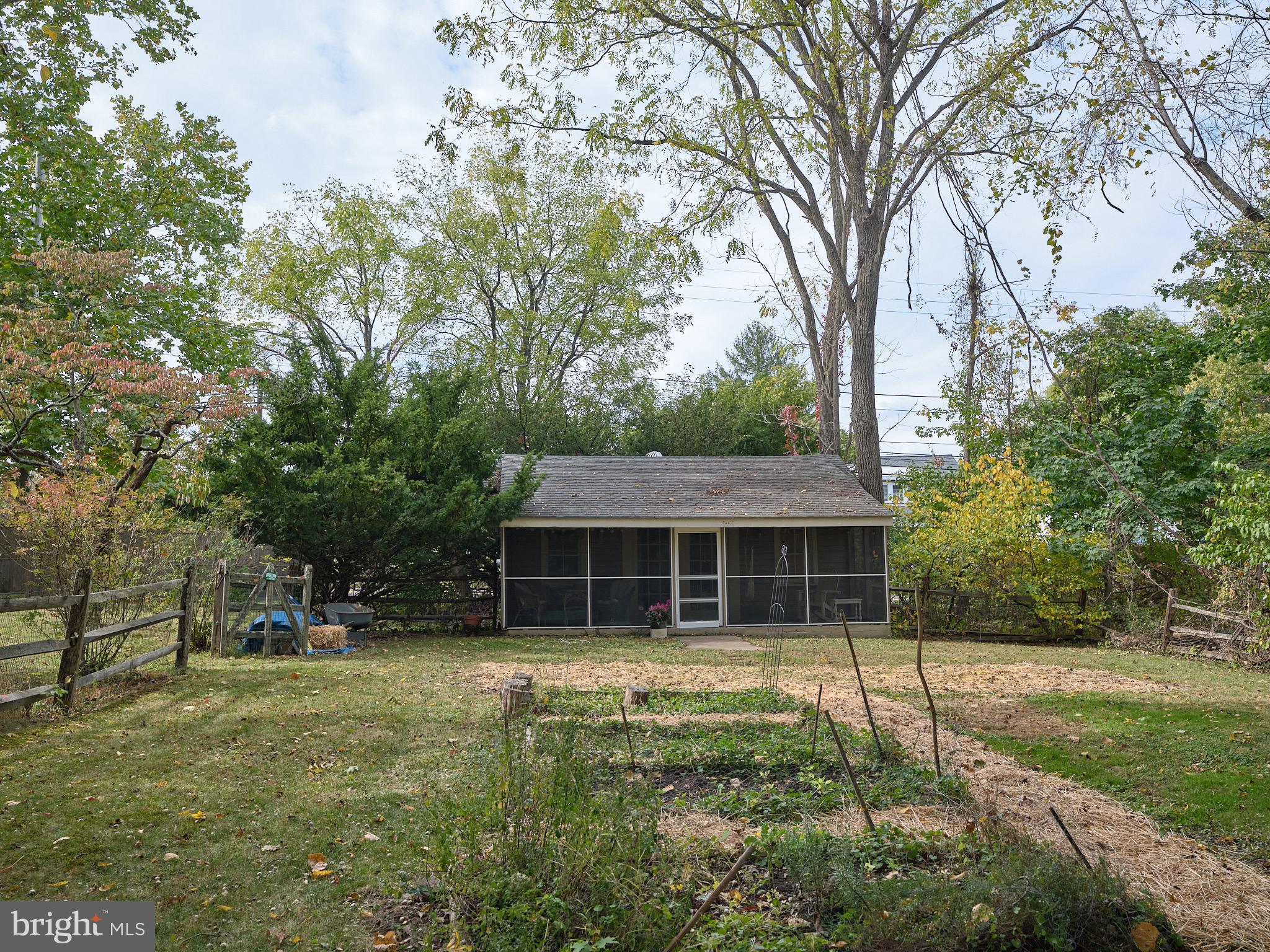 5173 YORK ROAD