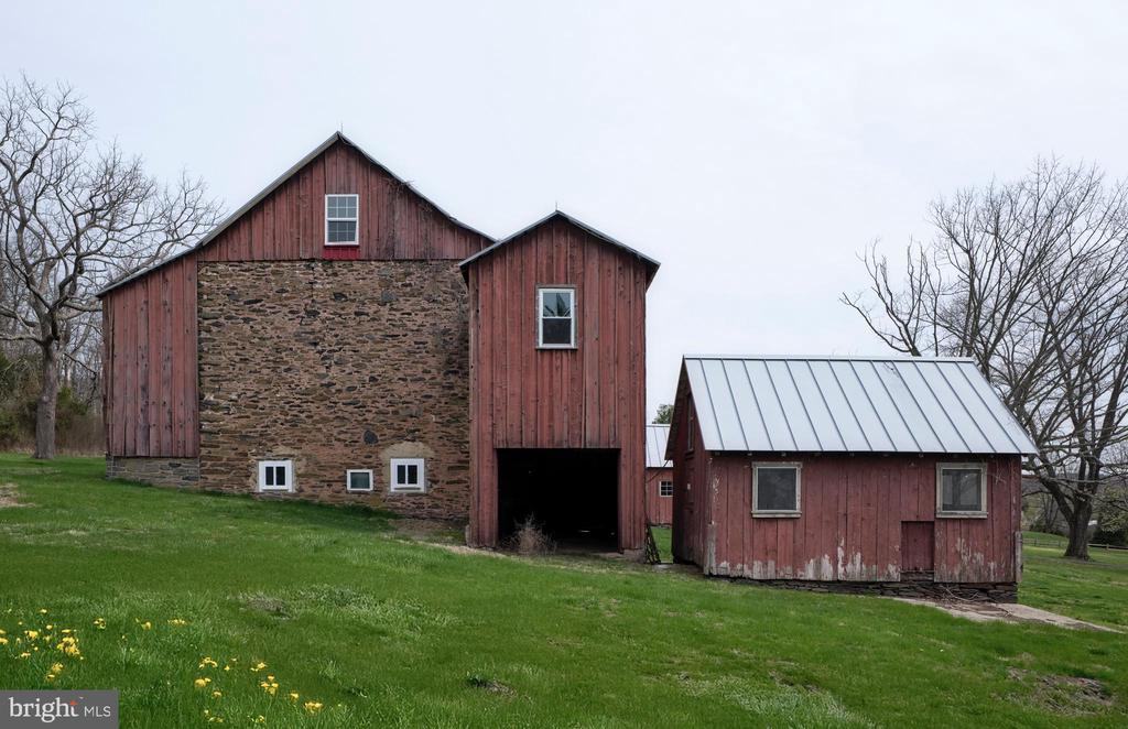 3837 CURLY HILL ROAD