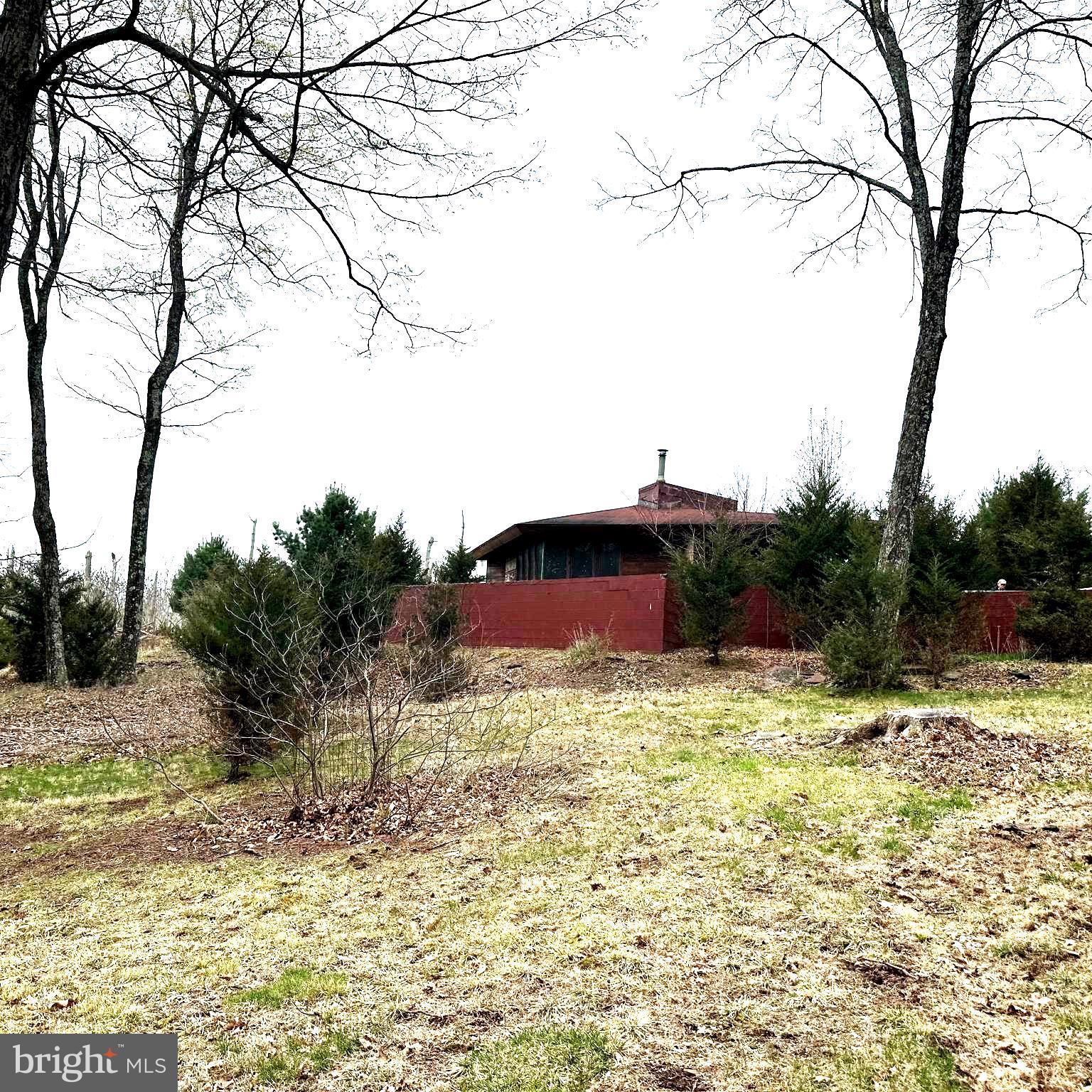 565 CAFFERTY ROAD