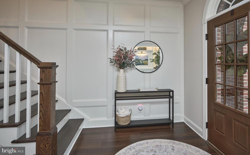 276 W ASHLAND STREET