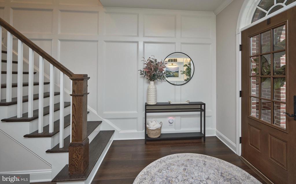 276 W ASHLAND STREET