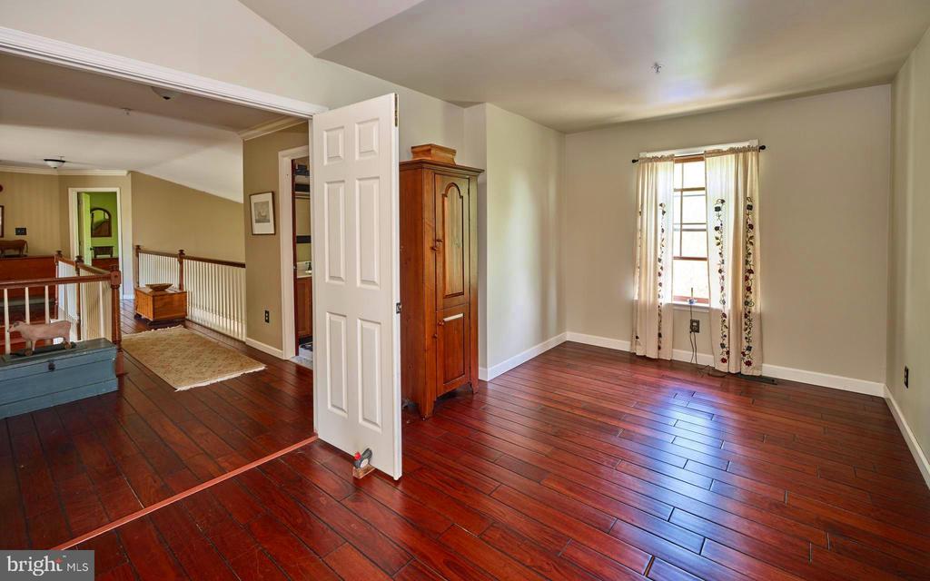 3474 POND VIEW DRIVE
