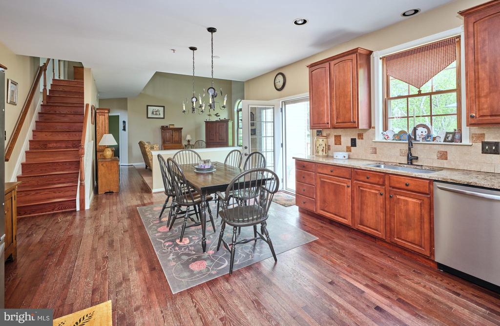 3474 POND VIEW DRIVE