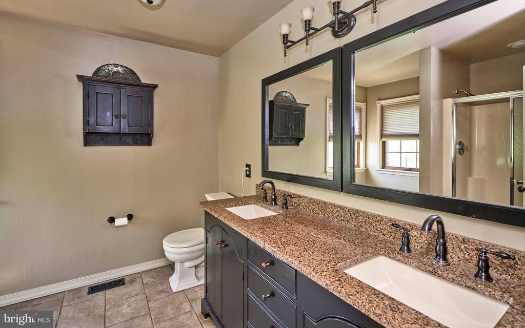 3474 POND VIEW DRIVE