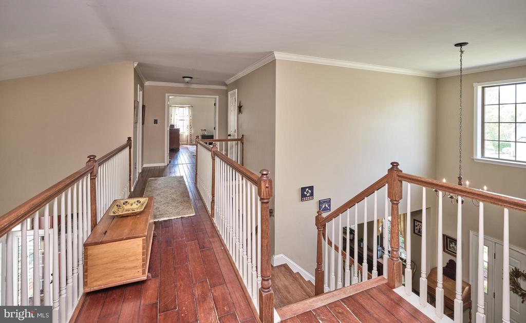3474 POND VIEW DRIVE
