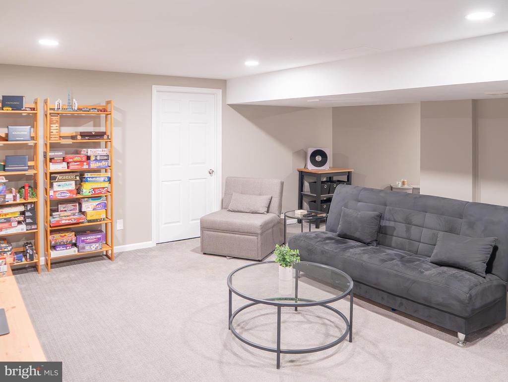 167 EQUESTRIAN DRIVE