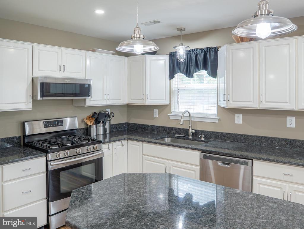 167 EQUESTRIAN DRIVE