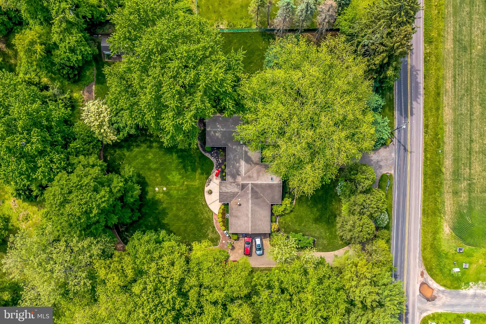 1060 CREAMERY ROAD