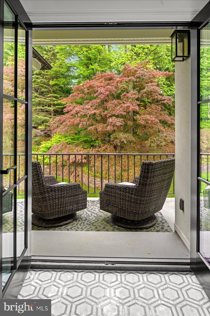 6450 OLD CARVERSVILLE ROAD