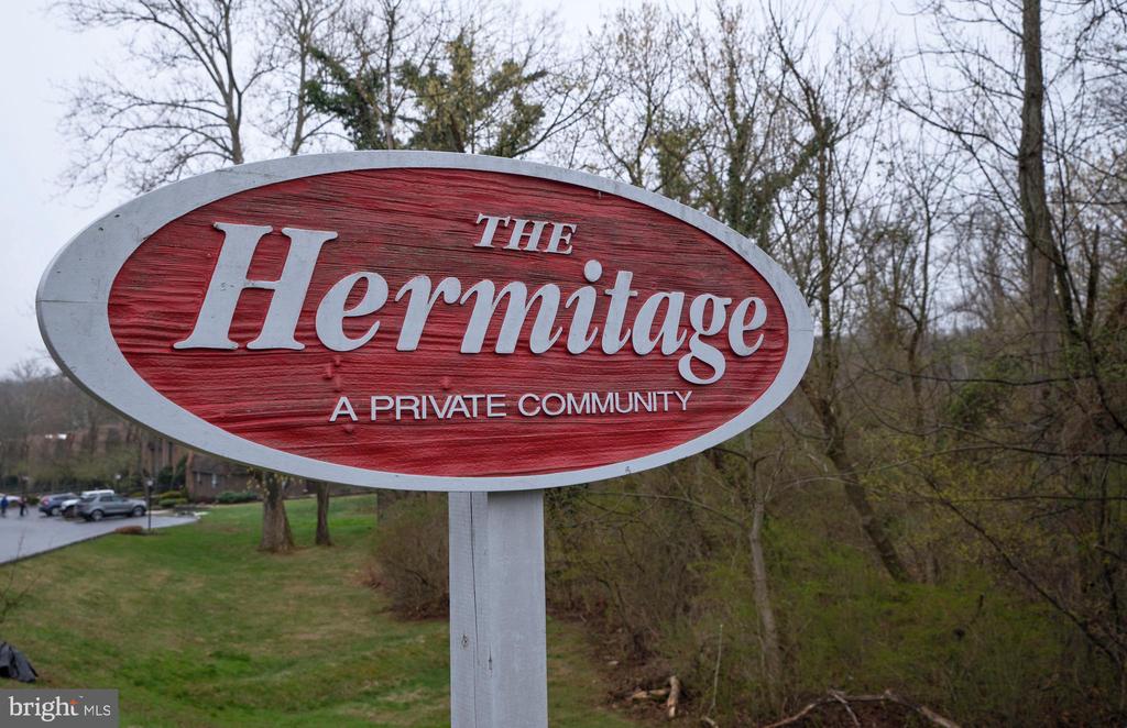 61 HERMITAGE DRIVE
