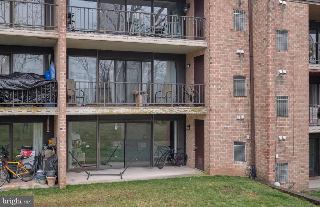 61 HERMITAGE DRIVE