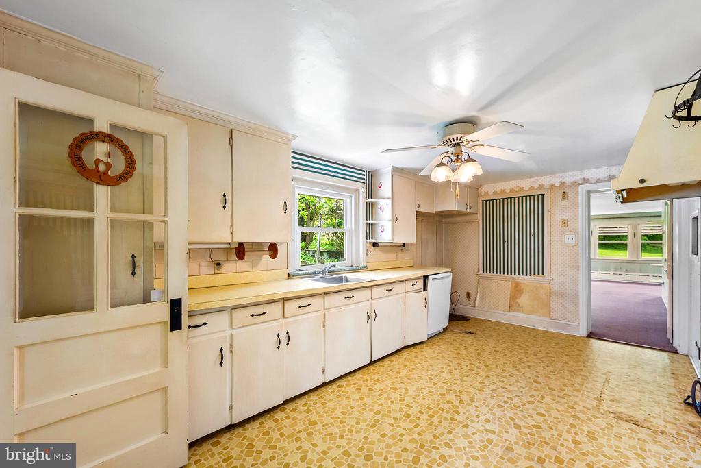 3577 OLDE BEDMINSTER ROAD
